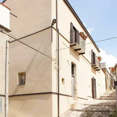 Malvarosa Apartment